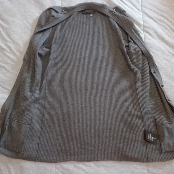 Club Monaco Womens SZ M Gray Cashmere V-Neck Military Button Up Cardigan - Picture 5 of 6